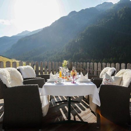 Hotel Beverly Hill Ischgl Ngoại thất bức ảnh