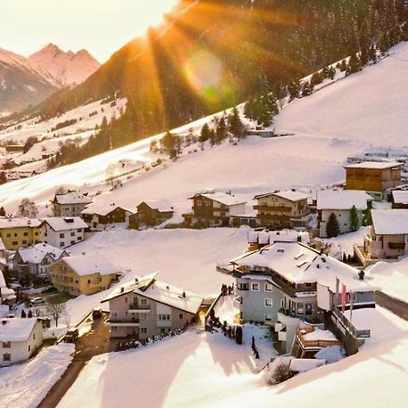 Hotel Beverly Hill Ischgl Ngoại thất bức ảnh